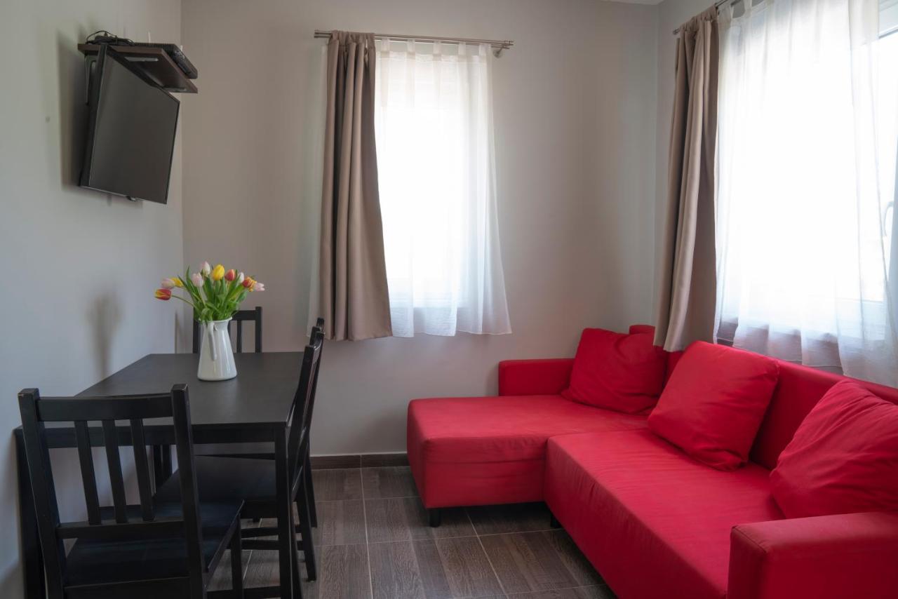 Tulipan Apartman Eger Exterior photo